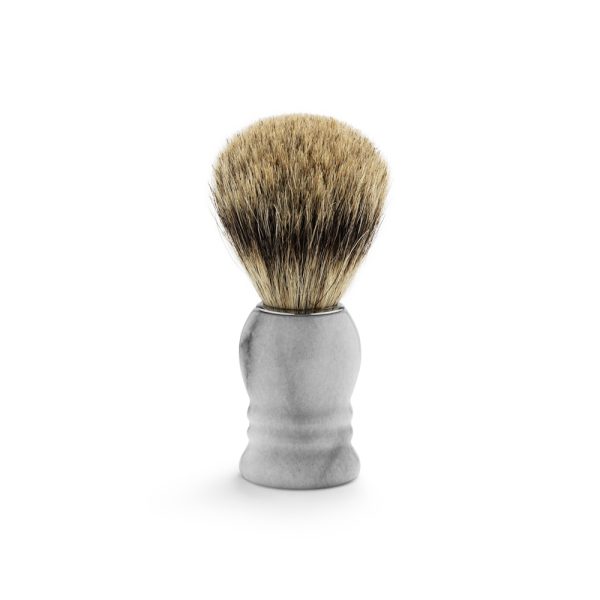 Marble Shaving Brush. Scheerkwast gemaakt van wit marmer en mollige dassenharen van kwaliteit "Silvertip badger".