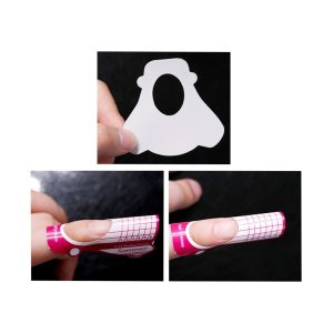Handig voor nagelverlengingen. Rol nagelverlengingspapier. Met nagelvormen uitgerust met millimetering kunt u de ideale maat kiezen. Standaard wegwerpverlengpapier, aanpasbaar aan elke nagel. Geschikt voor reconstructie zonder tip. Onmisbaar accessoire voor de reconstructie van natuurlijke nagels!